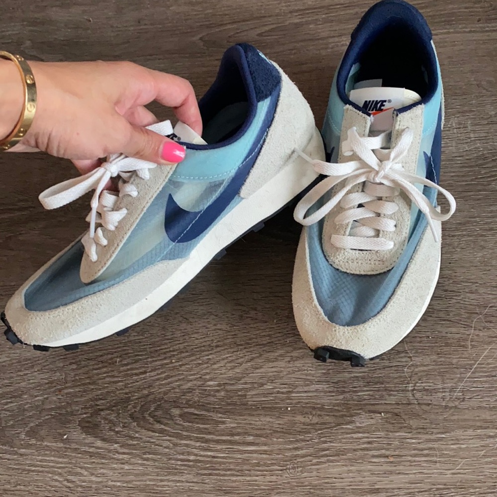 Nike Daybreak Sneakers Teal Tint/blue. Sz 6M 7.5W